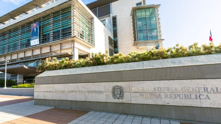 "Al menos siete fiscales" serán sometidos por Operación Gavilán