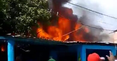 Incendio devora 22 viviendas en Batey Estrella, Los Guaricanos