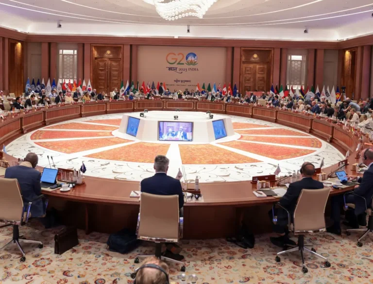 Mandatarios del G20 acuerdan aumentar energías limpias