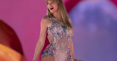 Taylor Swift triunfa en una gala de los MTV VMA dominada por las mujeres y el hip hop