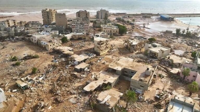 LIBIA: Alertan cifra muertos por inundaciones llegarían a 20 mil
