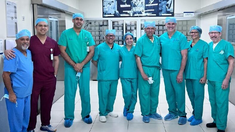 HOMS realiza primeras cirugías ginecológicas robóticas en RD