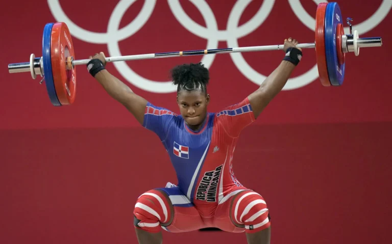 Crismery Santana, su vida cambió tras ganar medalla olímpica; su meta es regresar con oro de Chile