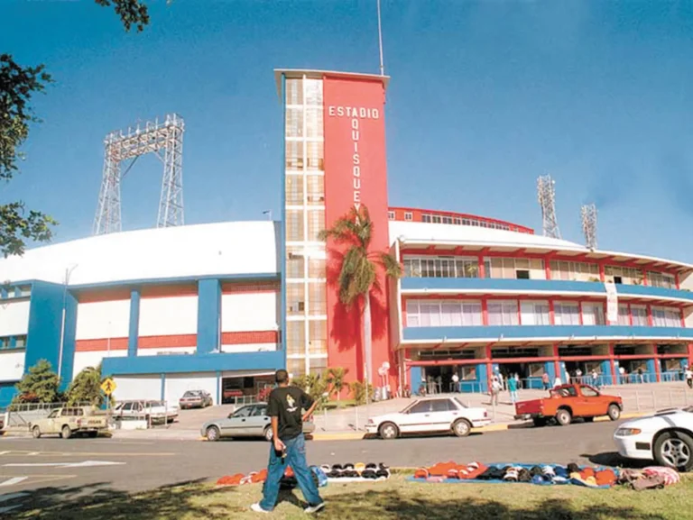 Licey y Escogido en la capital