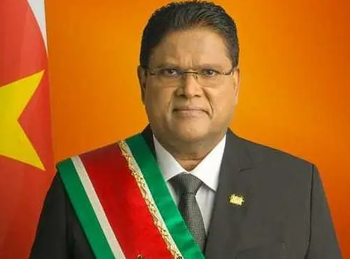 Luis Abinader recibe hoy al presidente de Surinam