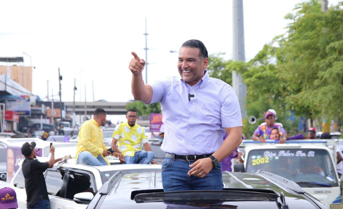Luis Alberto recibe apoyo en Los Tres Brazos