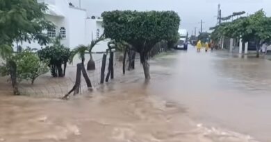MEXICO: Al menos un muerto por paso de huracán Lidia por Jalisco