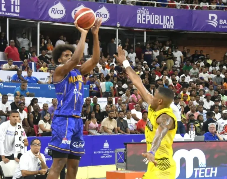 Mauricio Baéz gana 9no titulo en basket DN