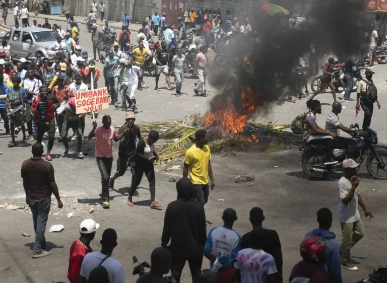 Dicen Parlamento de Kenia debe aprobar misión Haití