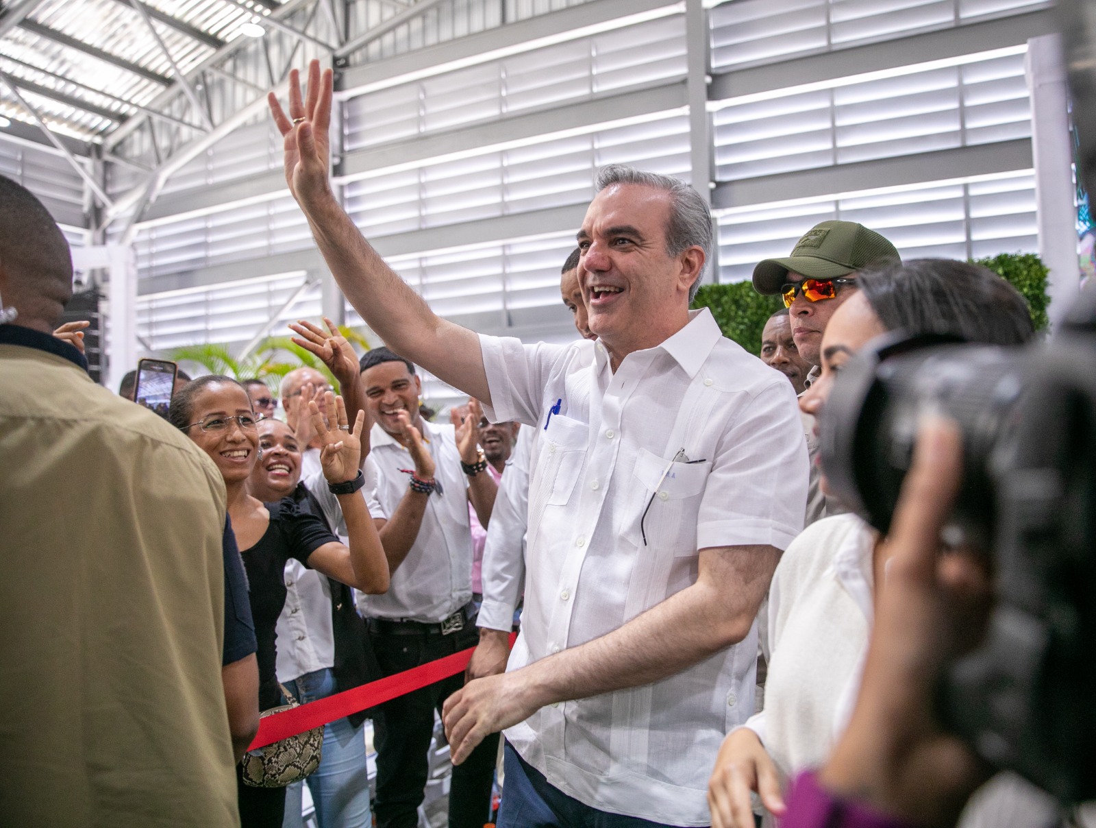 Presidente Abinader inaugurará cuatro obras y entregará títulos de propiedad en las provincias de Azua y Peravia
