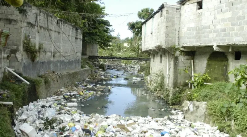 Cólera está diseminado por barrios ciudad de Barahona