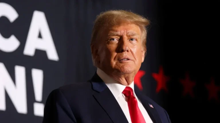 Jueza mantiene para mayo el juicio contra Trump por documentos clasificados en Florida