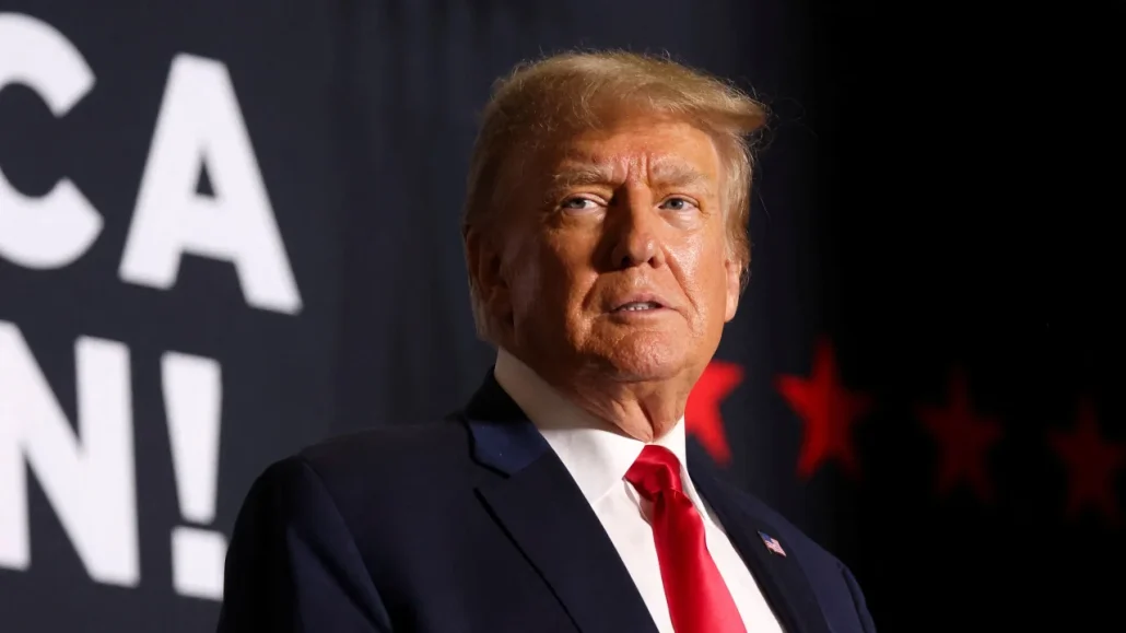 Jueza mantiene para mayo el juicio contra Trump por documentos clasificados en Florida