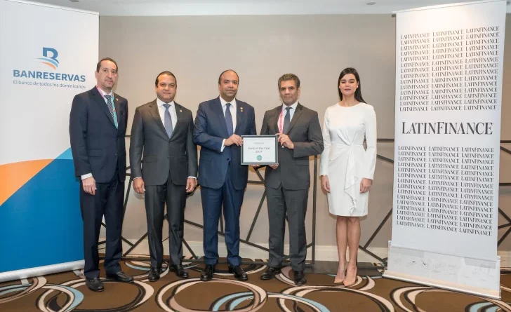 LatinFinance premia a Banreservas como banco del año de RD y banco del año del Caribe