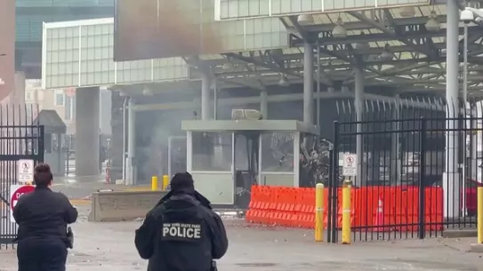 Autoridades de Nueva York descartan móvil terrorista en explosión de vehículo