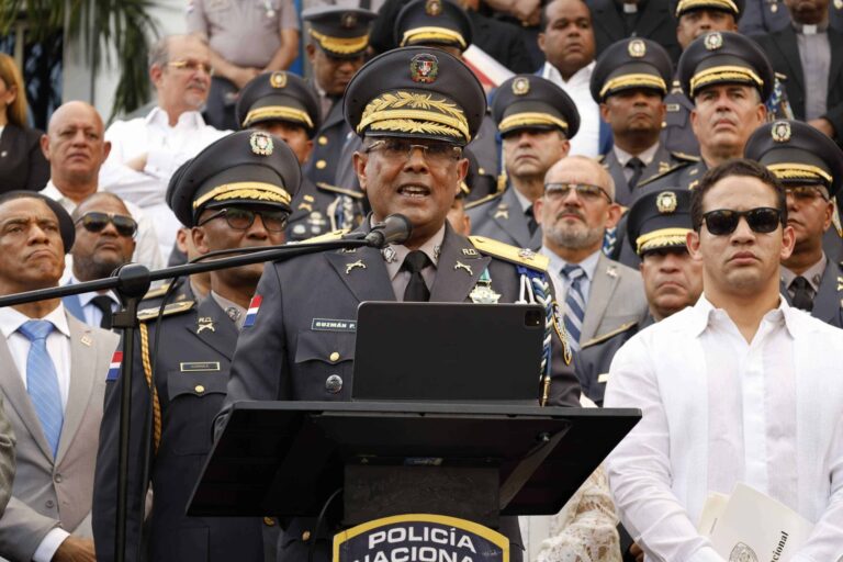 Nuevo jefe de la Policía advierte que será duro contra los delincuentes