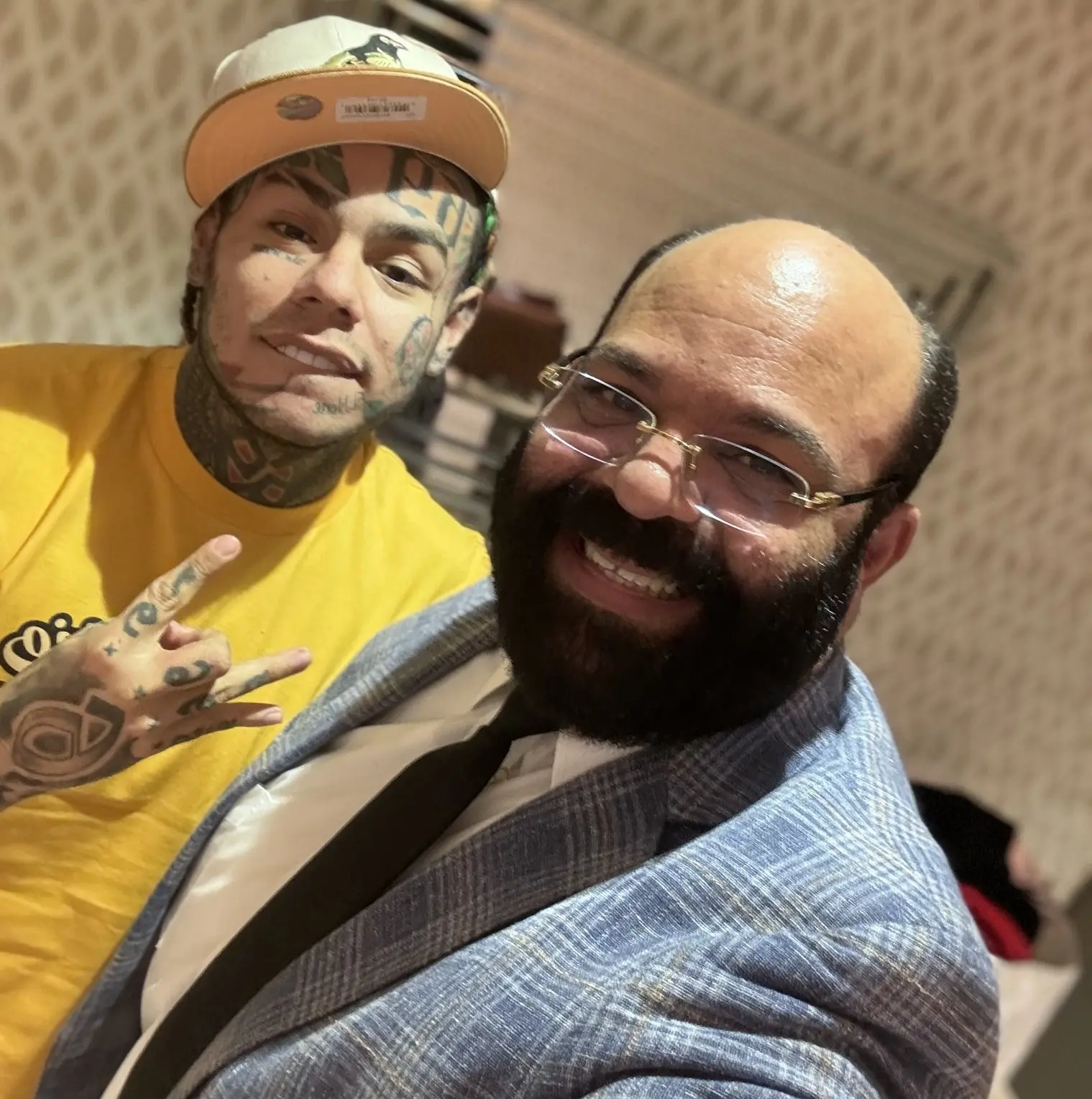 ¡Tekashi sale de RD! Jueza varía medida de coerción