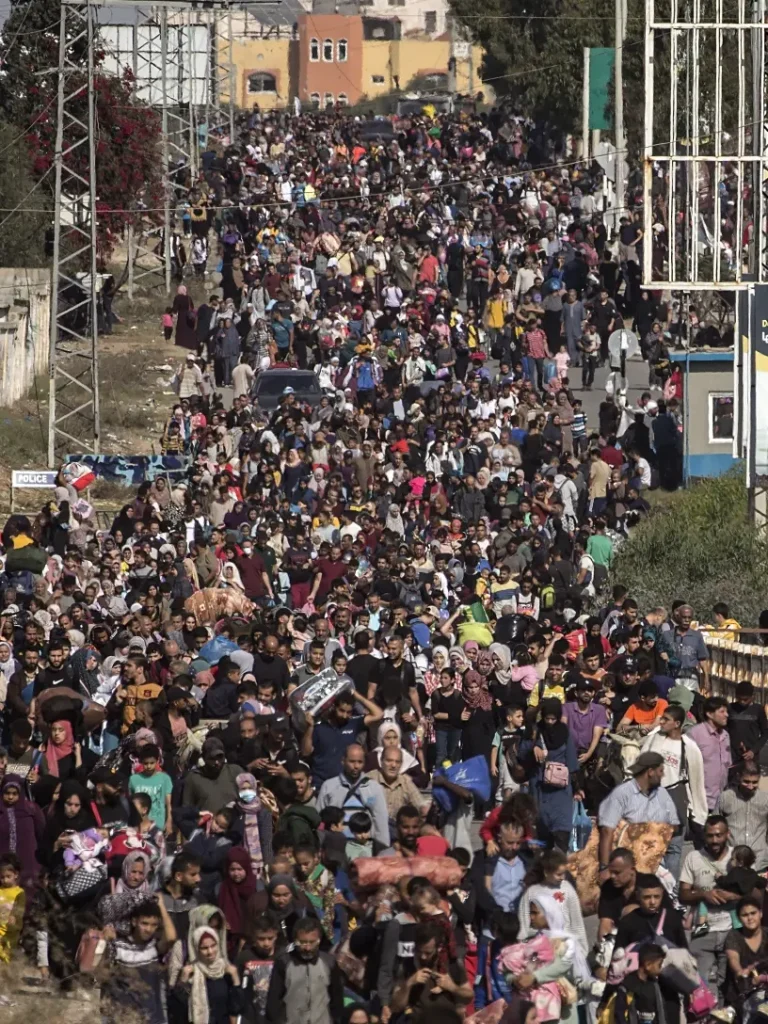 Israel rodea hospitales; hay más 11 mil muertos