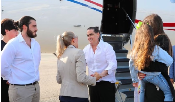 VENEZUELA: Llega Alex Saab tras intercambio prisioneros con EEUU