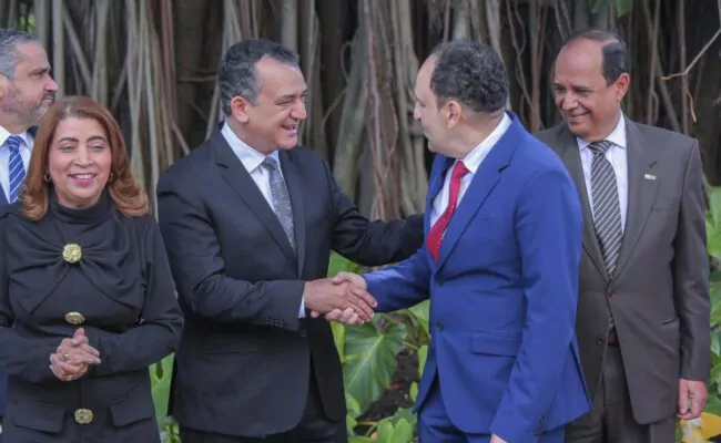 Pleno de la JCE comparte experiencia del sistema electoral con embajadores latinoamericanos y del Caribe