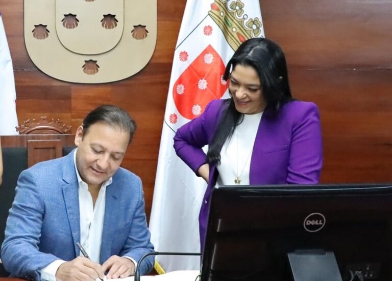 Por segundo año, Abel otorga sueldo 14 a los empleados del cabildo