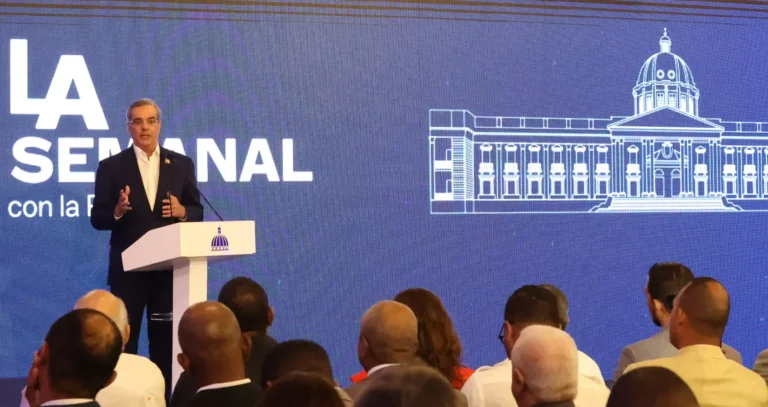 Presidente Abinader afirma no se involucró en la creación de la ley del DNI