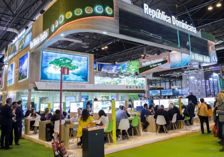 Banreservas a Fitur 2024 con planes de inversión en RD