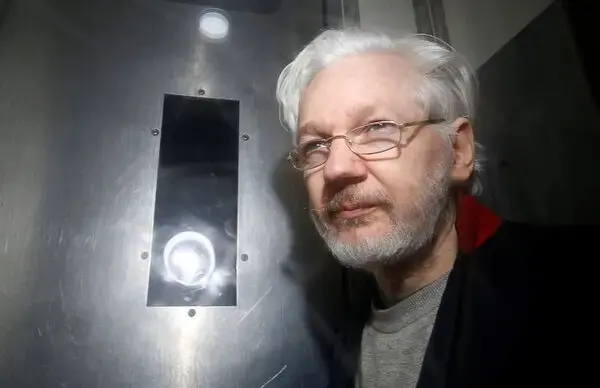 Assange pide permiso para volver a recurrir en la recta final del proceso de extradición