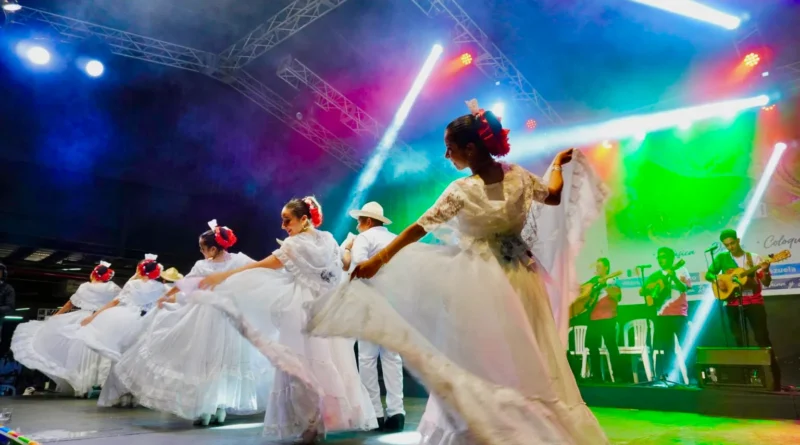 El Festival Folklórico Fradique Lizardo termina con un derroche de música caribeña