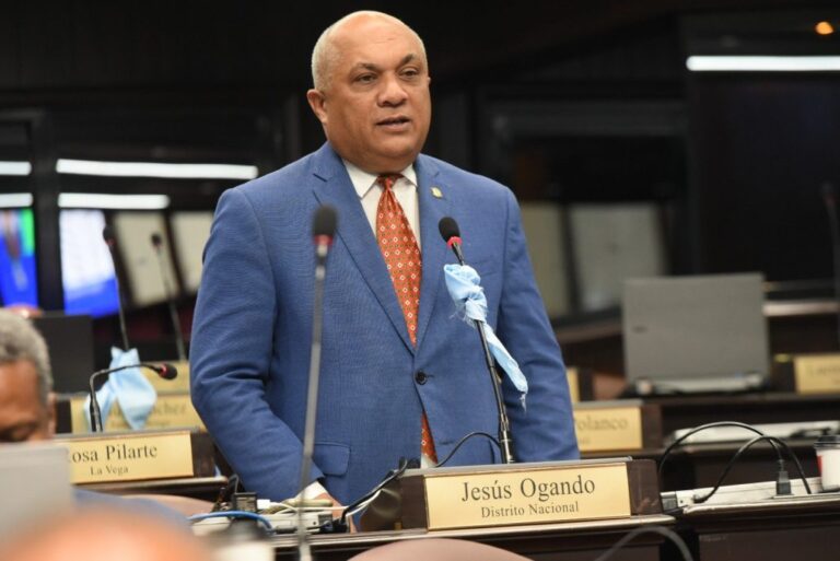 Diputado PRM: “No creo que Guillermo Moreno tenga muchas posibilidades frente a Omar Fernández”