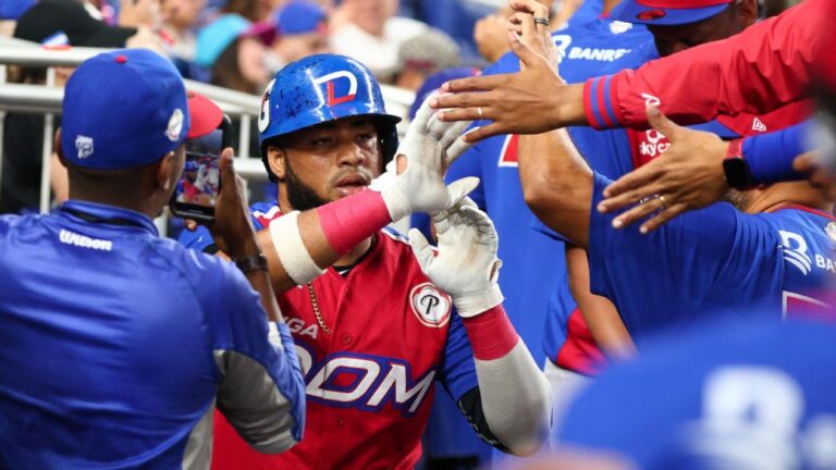 R. Dominicana hace historia con triunfo 200 en Series del Caribe