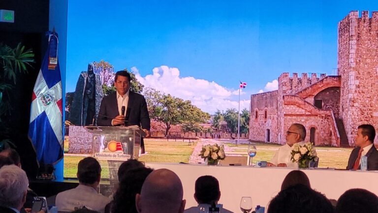 Turismo informa RD recibió más de un millón de visitantes en enero
