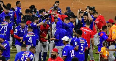 Venezuela vence a R. Dominicana y gana su primera Serie del Caribe