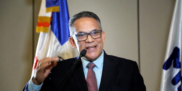 Ventura Camejo anuncia retiro de todos los órganos directivos del PLD