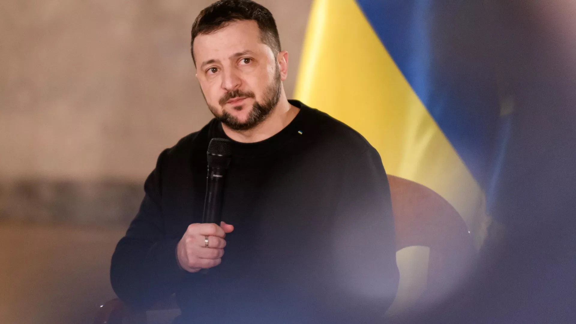 Zelenski reconoce que Ucrania no podrá continuar sin ayuda militar