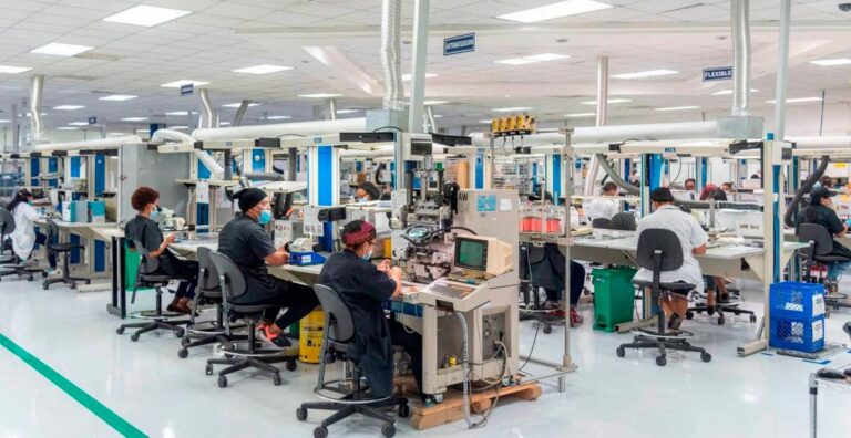 Consejo Zonas Francas aprueba instalación de 10 nuevas empresas para este año