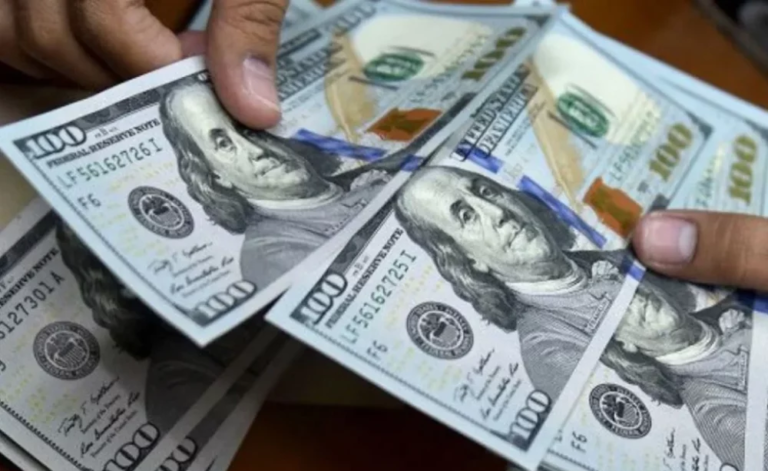 El dólar aumentó tres centavos este miércoles se cambia a 58.80