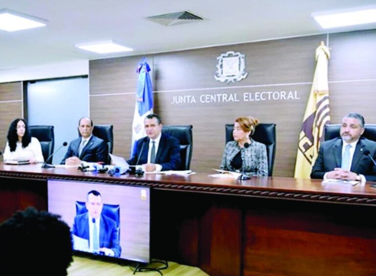 Junta ordena investigar uso recursos campaña