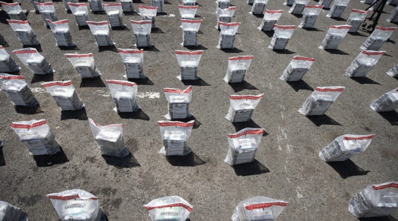 La DNCD se incauta 1.4 toneladas de cocaína en costas La Romana