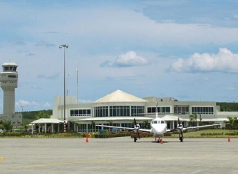 Aeropuerto dominicano recibirá ayuda para Haití
