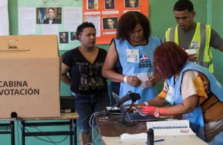 Mujeres y dominicanos exterior con influencia electoral decisiva