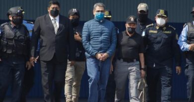 N. YORK: Expresidente Honduras declarado culpable narcotráfico