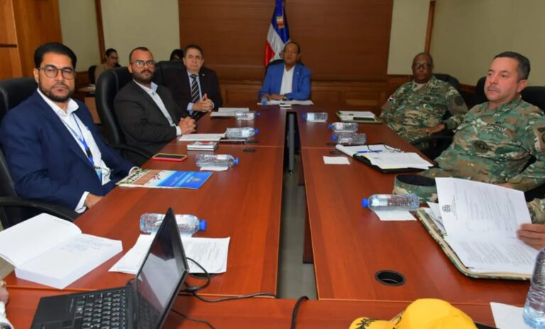 RD cierra espacio aéreo a Haití por su inseguridad