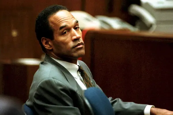 Los Bills, los 49ers y la NFL no se pronuncian ante la muerte del excorredor O.J. Simpson