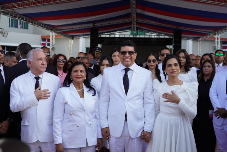 Dío Astacio asume como alcalde SDE y declara guerra a la basura