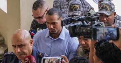 Juez dominicano niega petición para levantar requerimiento de la corte contra Wander Franco