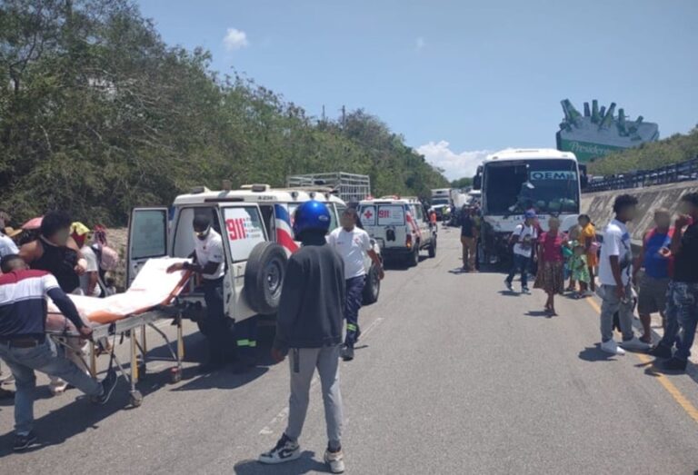 Siete personas heridas tras accidente múltiple en la Autovía del Este
