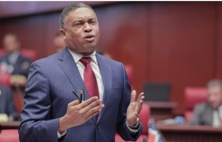 Yván Lorenzo advierte que el PRM arma un fraude