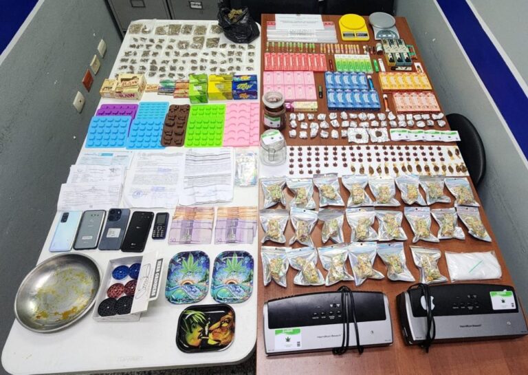 Desmantelan centro de empaque y distribución de drogas en Santiago