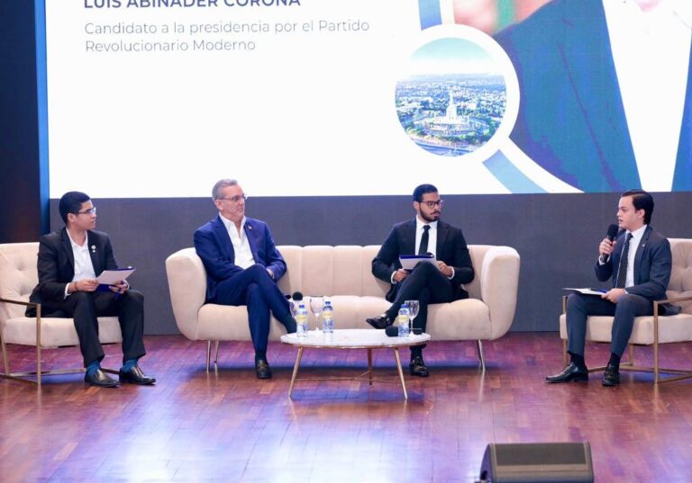 Luis Abinader presenta su plan de Gobierno en un próximo período